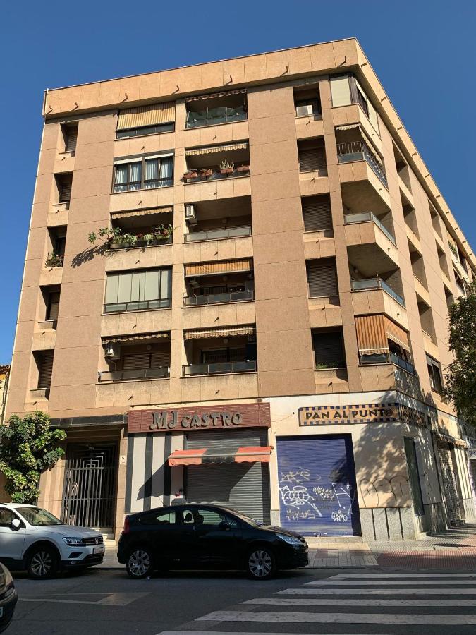 Malaga Estacion - Casa De La Rosa Daire Dış mekan fotoğraf
